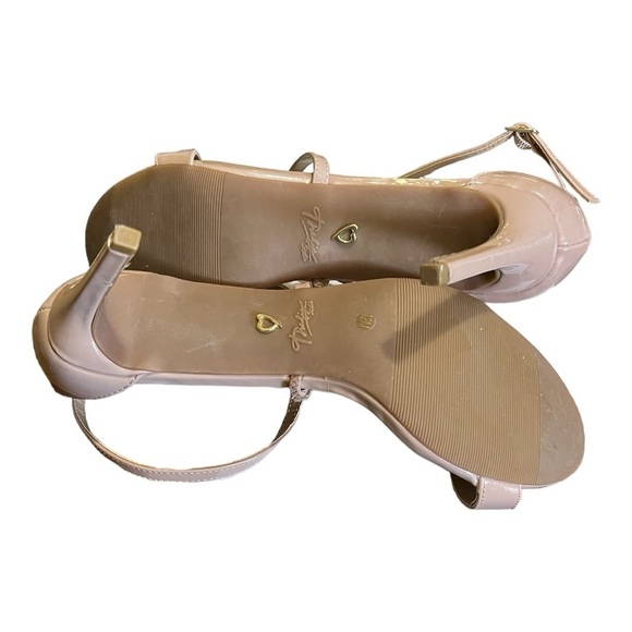 Thalia Sodi Women’s Darria Strappy Stiletto Heels Sandals with Buckle Nude S 12 - Picture 8 of 11